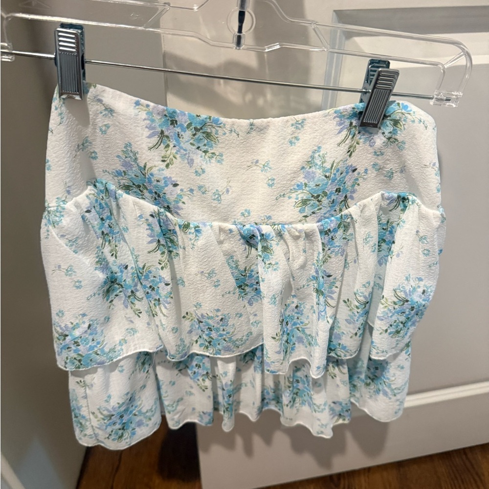 Altar’d State flower skirt, size medium, new with tags